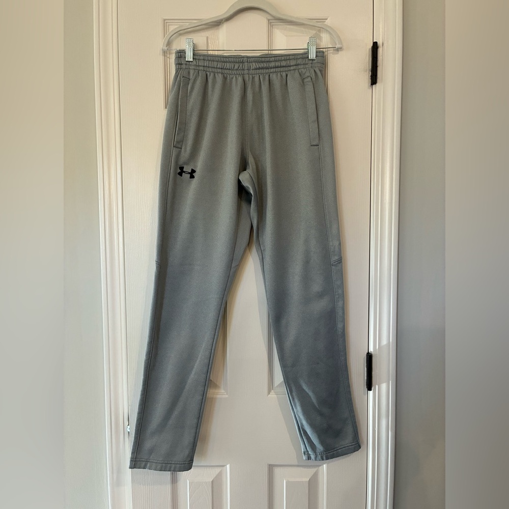Under Armour Men’s Light Gray Fleeced Sweatpants